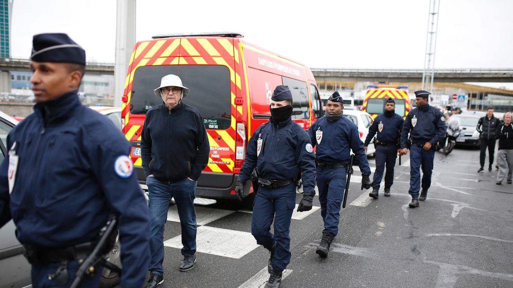Die Situation in Paris-Orly