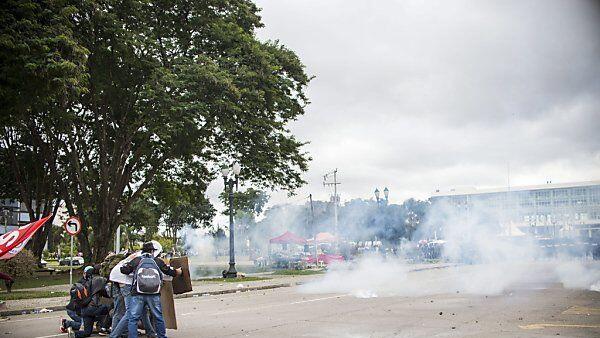 Auseinandersetzungen bei Protesten in Brasilien