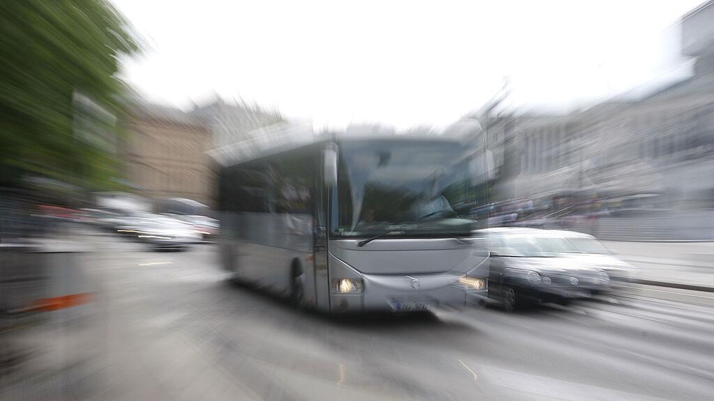 Bus