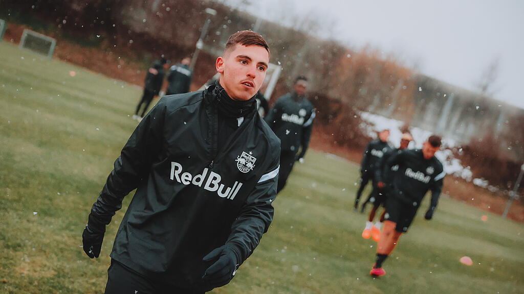 Oscar Gloukh, Red Bull Salzburg