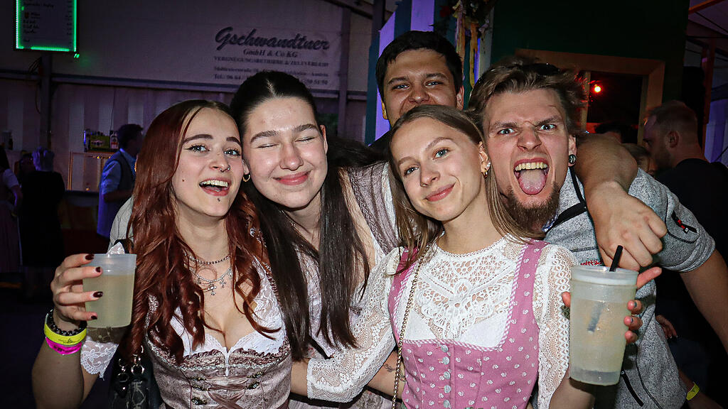 Bierzelt Unken