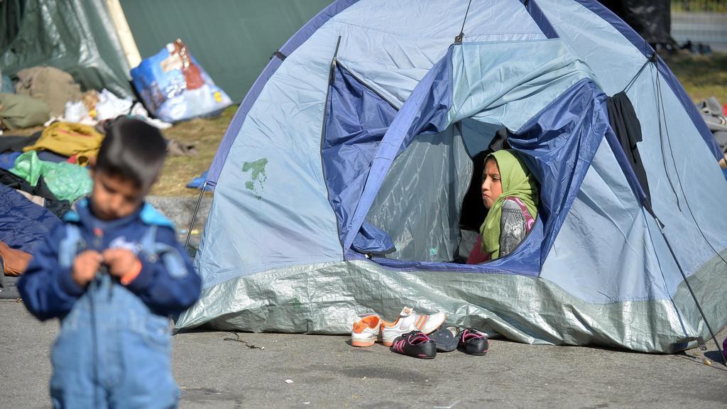 Flüchtlinge - Lage in Salzburg spitzt sich zu I