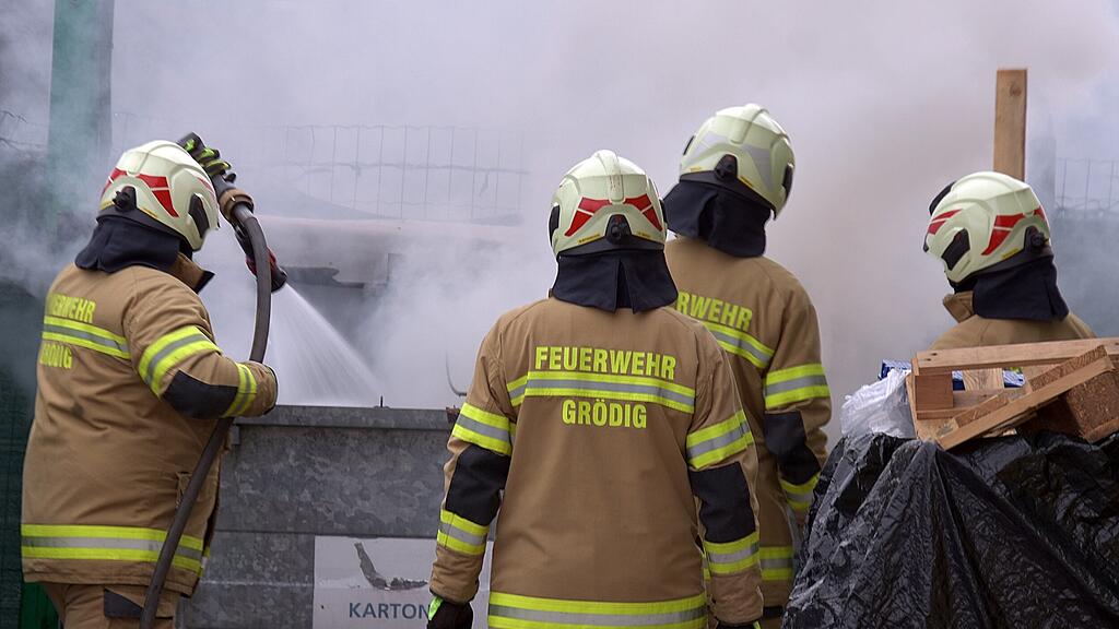 Containerbrand in Grödig