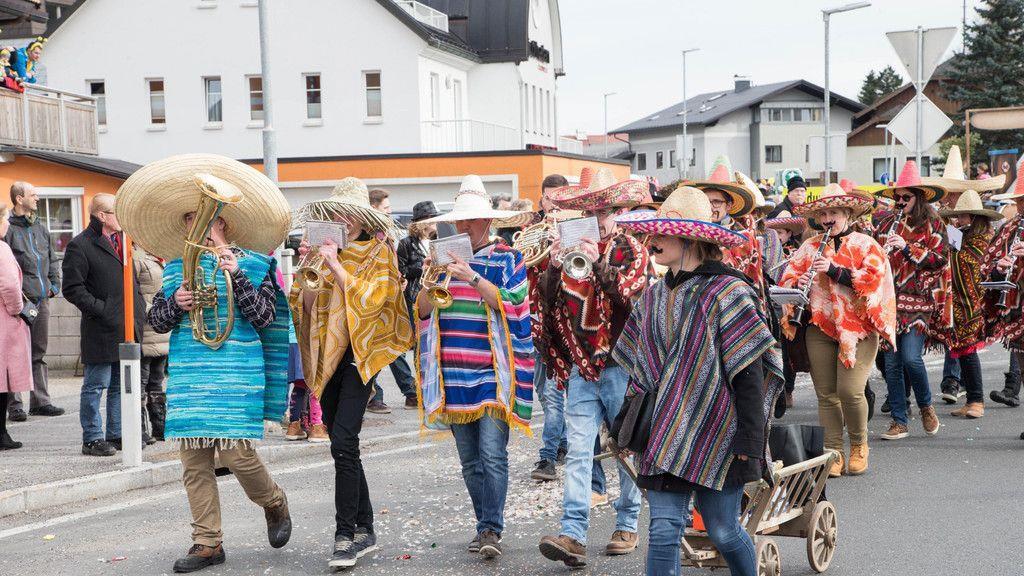 Faschingsumzug in Straßwalchen I