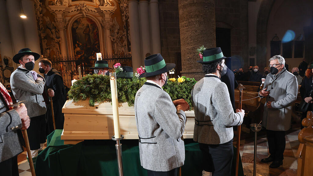Requiem für Sepp Forcher, Franziskanerkirche