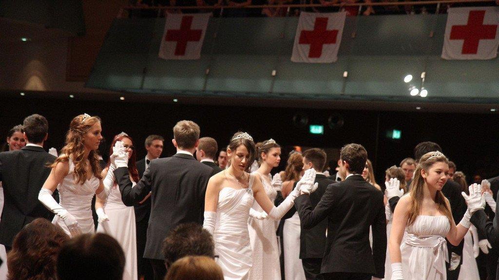 Rot-Kreuz-Ball2014 Teil I