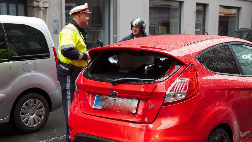 Lehen: Polizeiauto in Unfall verwickelt