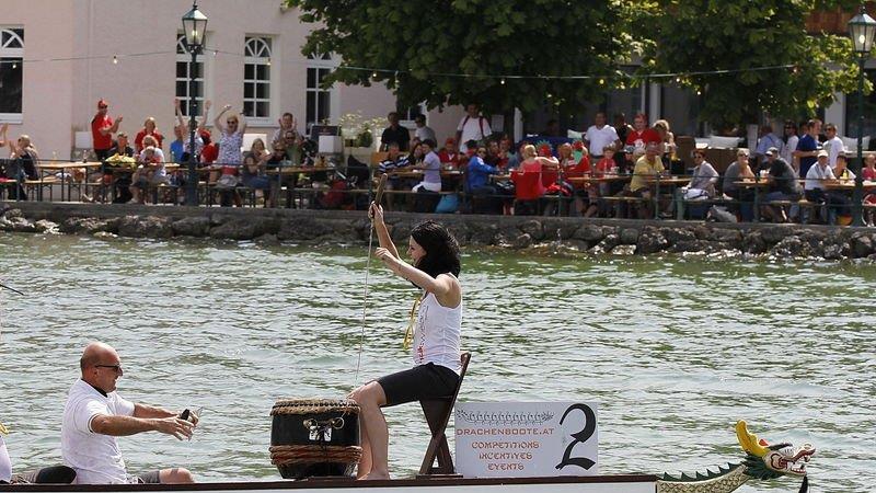 Drachenboot-Action am Mattsee