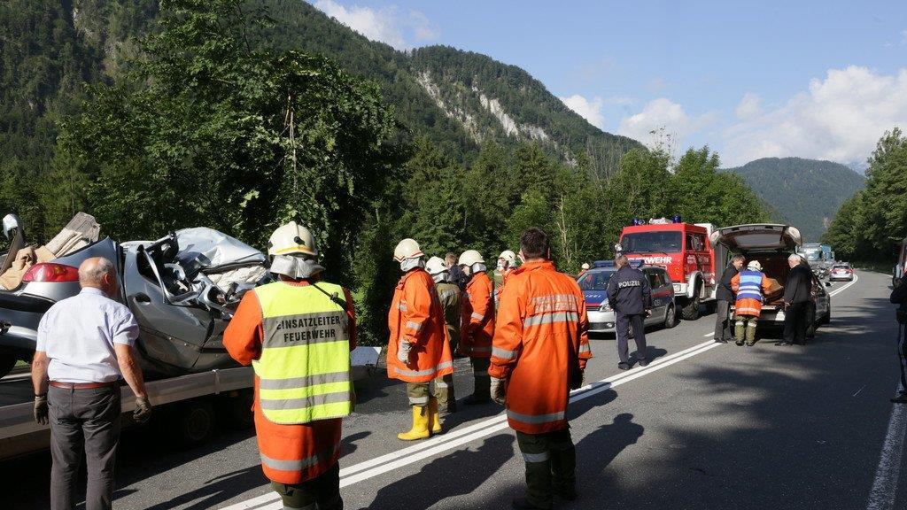 Tödlicher Crash auf B162