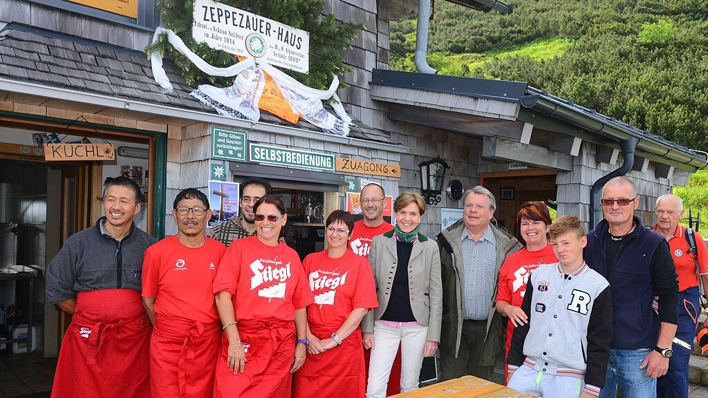 Das Schutzhaus des österreichischen Alpenvereins auf dem Untersberg feierte am Samstag 100-jähriges Bestehen.