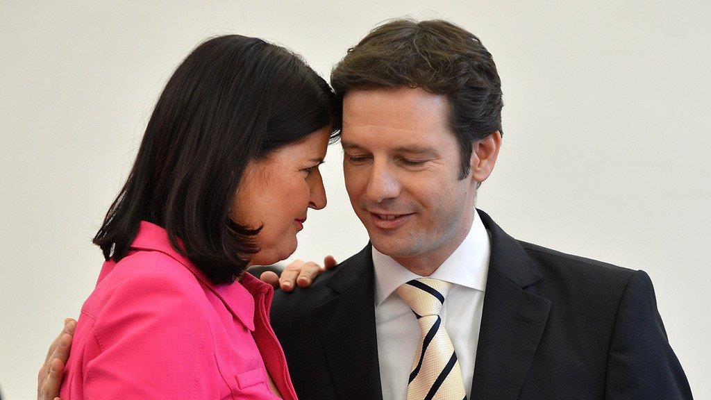 Bilder der Sondersitzung