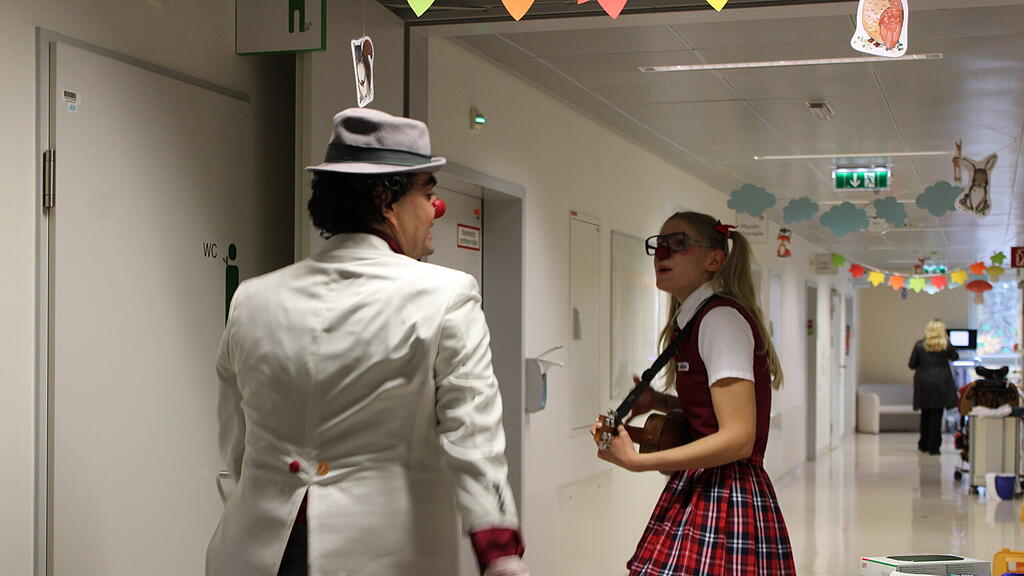 Clownvisite im Salzburger Uniklinikum