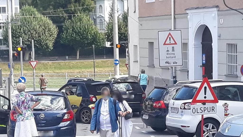 Poller-Unfall am Mozartplatz