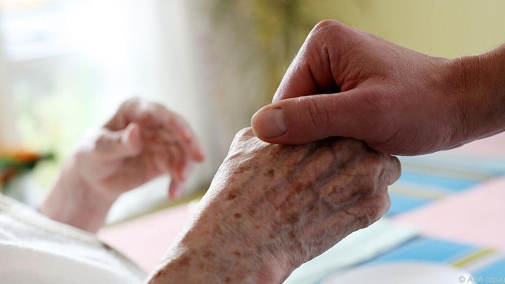 Im Jänner waren 456.103 Personen pflegebedürftig.
