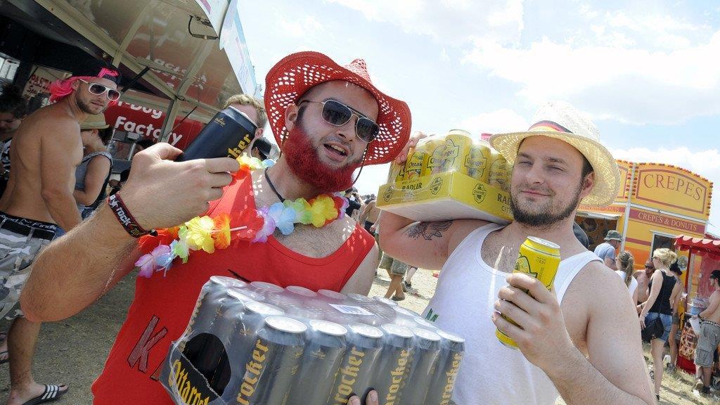 Nova Rock 2014: Erste Besucher am Gelände