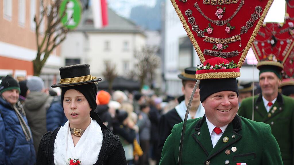 Gro\u00dfer Pongauer Perchtenlauf - Bischofshofen