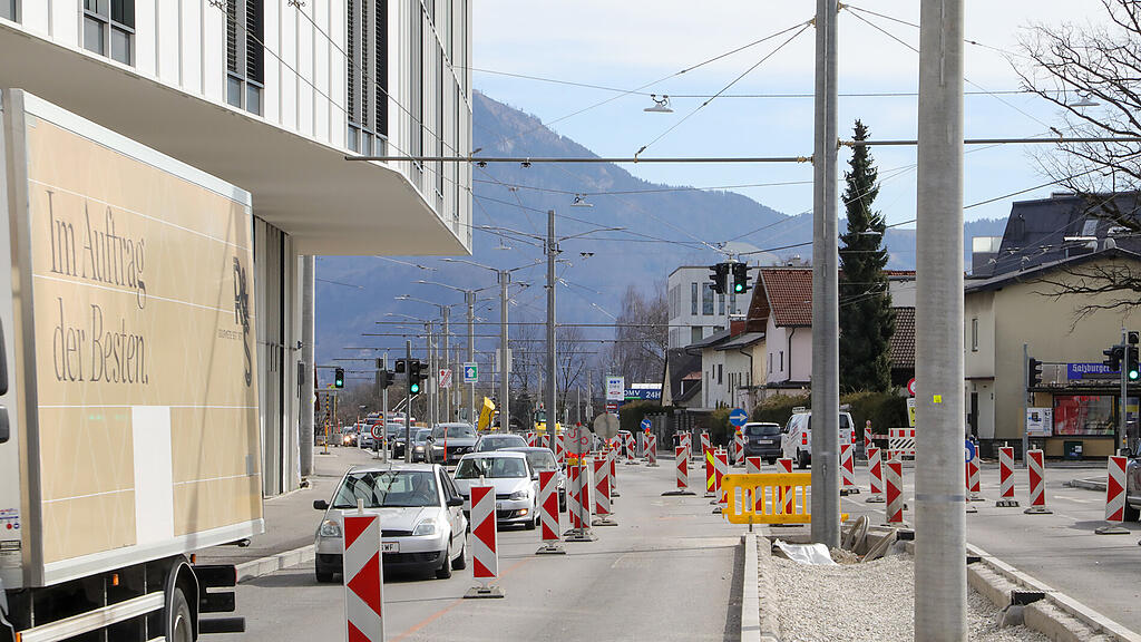 Stau, Münchner Bundesstraße, B155