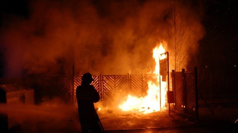 Müllcontainer in Brand