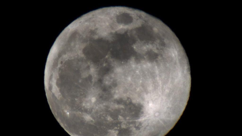 Super-Blauer-Blutmond über Salzburg