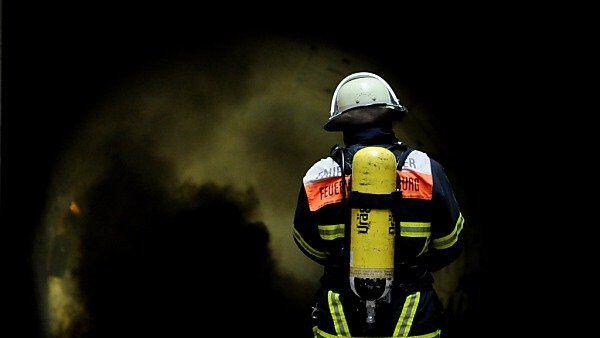 Zehn Feuerwehren rückten mit 160 Mann an