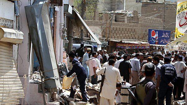 Bombenanschlag in Karachi