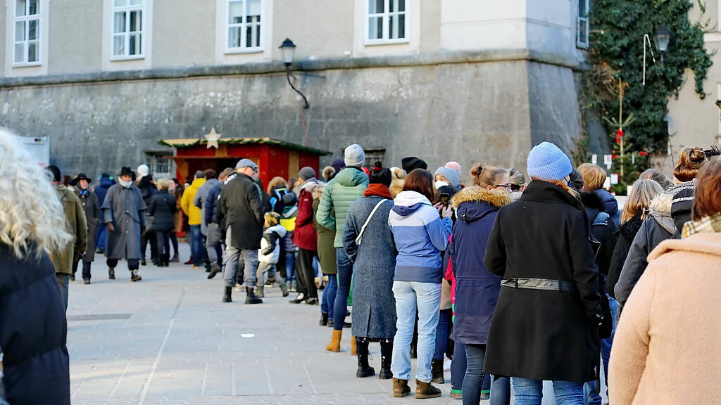 Salzburger Christkindlmarkt am 4. Adventsonntag