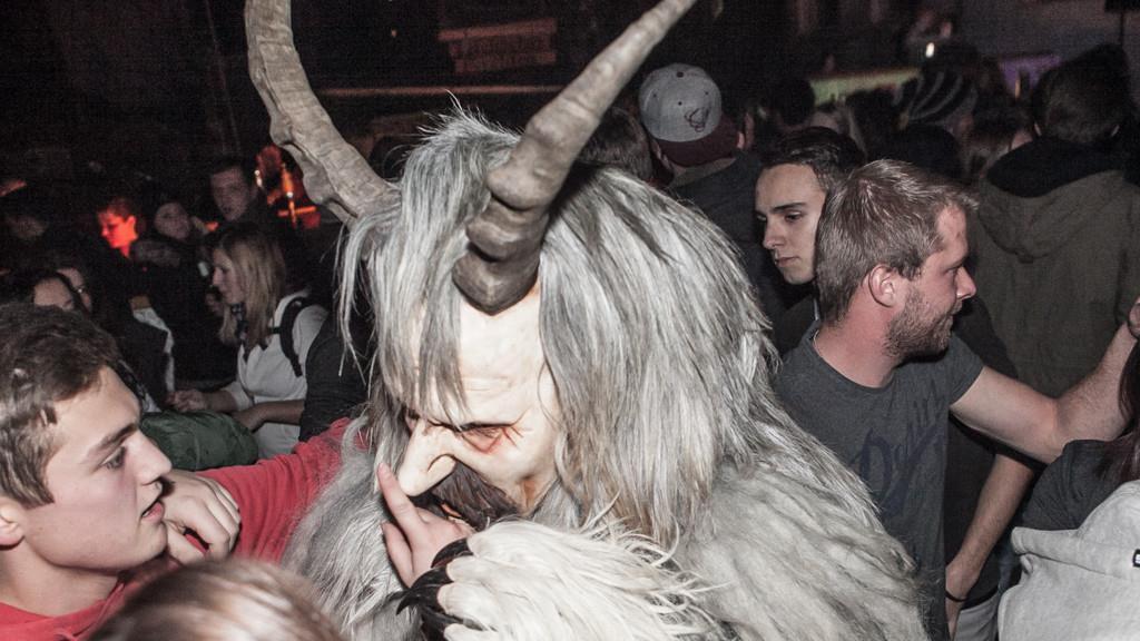 Krampuskränzchen Hallwang, II