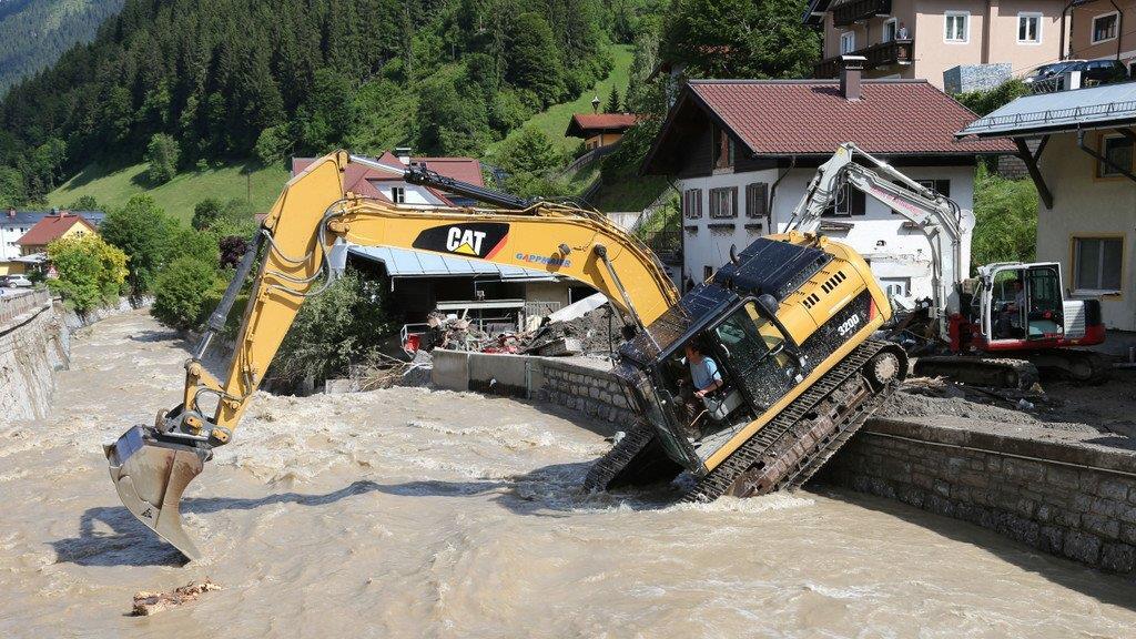 Hochwasser, Tag3: Aufräumarbeiten Hüttau