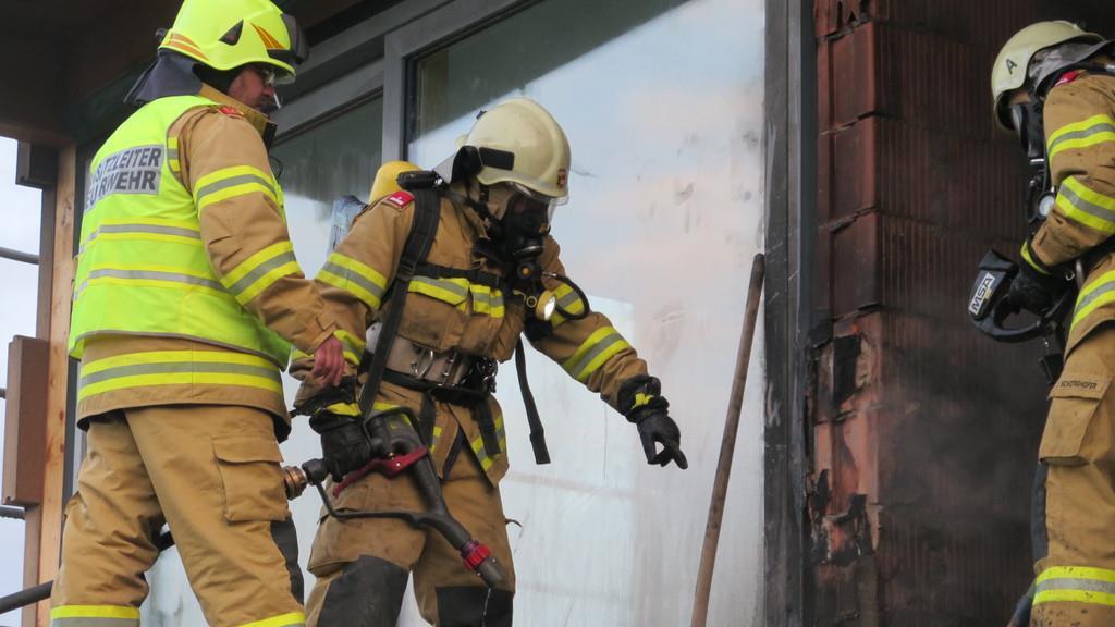 Brand auf Baustelle in Adnet
