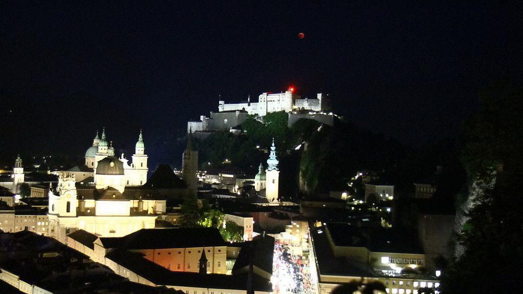 Bilder der Mondfinsternis