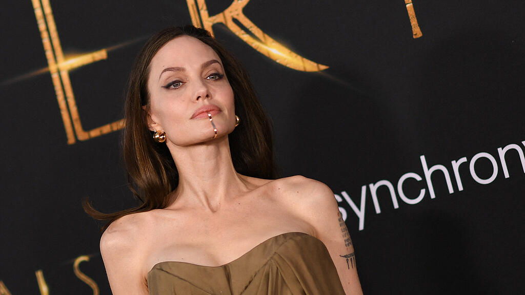 Angelina Jolie
