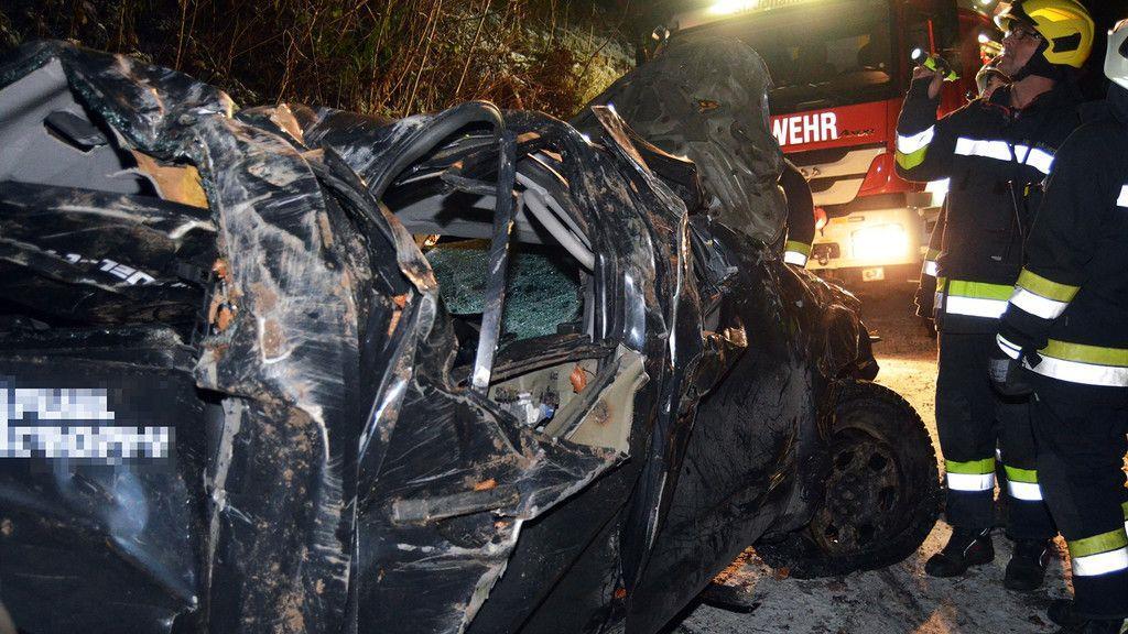 Pkw-Absturz in St. Johann