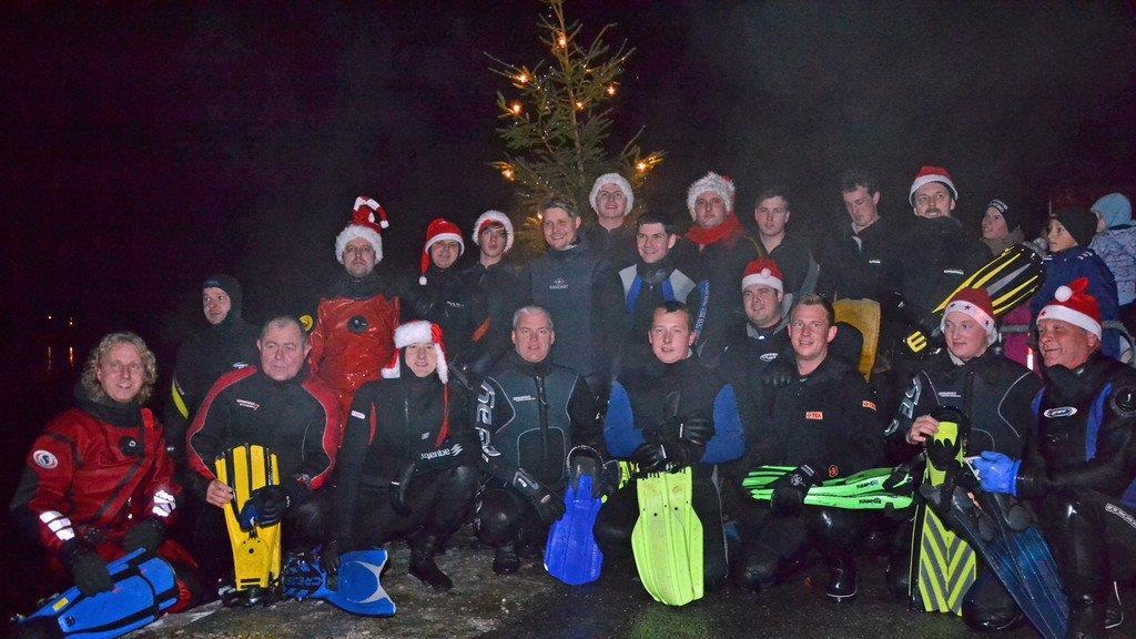 Christbaumschwimmen in Schärding