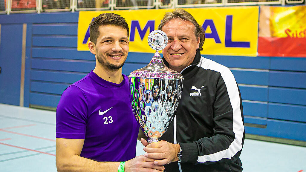 Salzburger Stier, Hallenfu\u00dfball