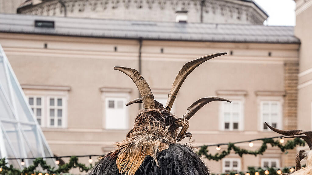 Krampuslauf am Christkindlmarkt Salzburg