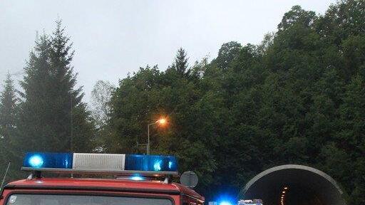 A10: Auto fängt Feuer