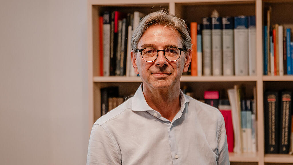 Interview mit Christian Bsteh, Neurologe, Arzt, Arztpraxis,