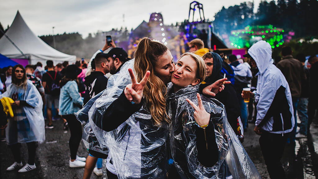 ELF-Boutique Tag 1 – Harder Styles Stage