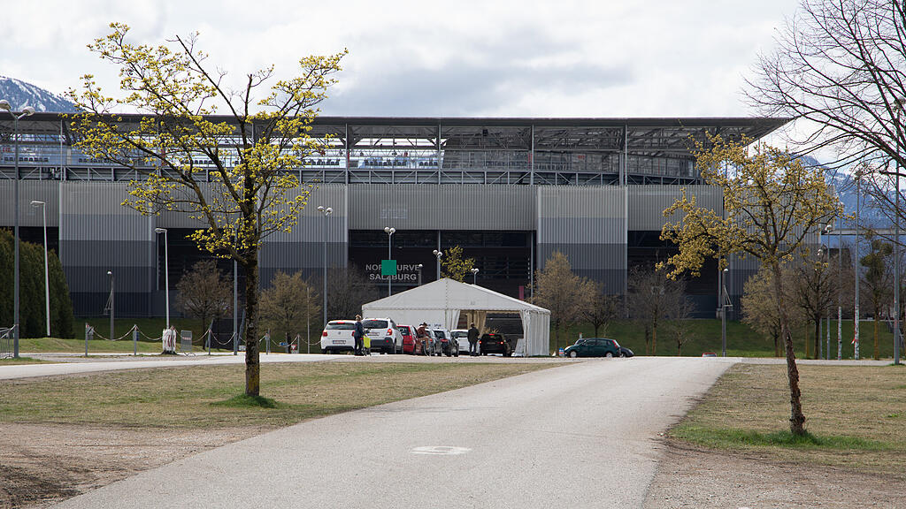 Corona-Teststation Kleßheim: Wenig Andrang