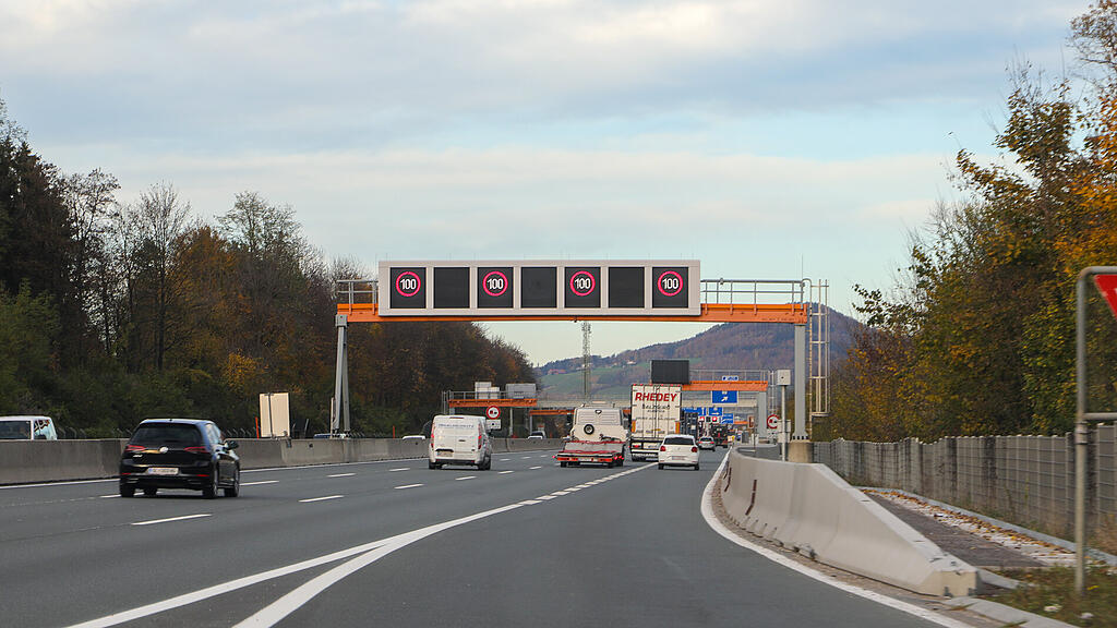 symb_Westautobahn; symb_Lieferinger Tunnel; symb_Stadtautobahn