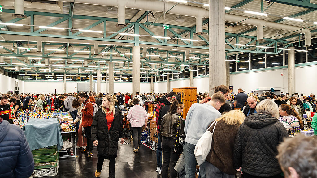 Nacht-, Antik- und Trödelmarkt