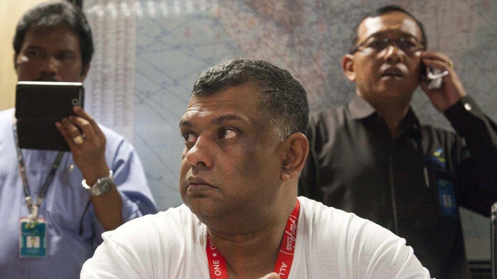 Suche nach AirAsia-Flug QZ8501 geht weiter