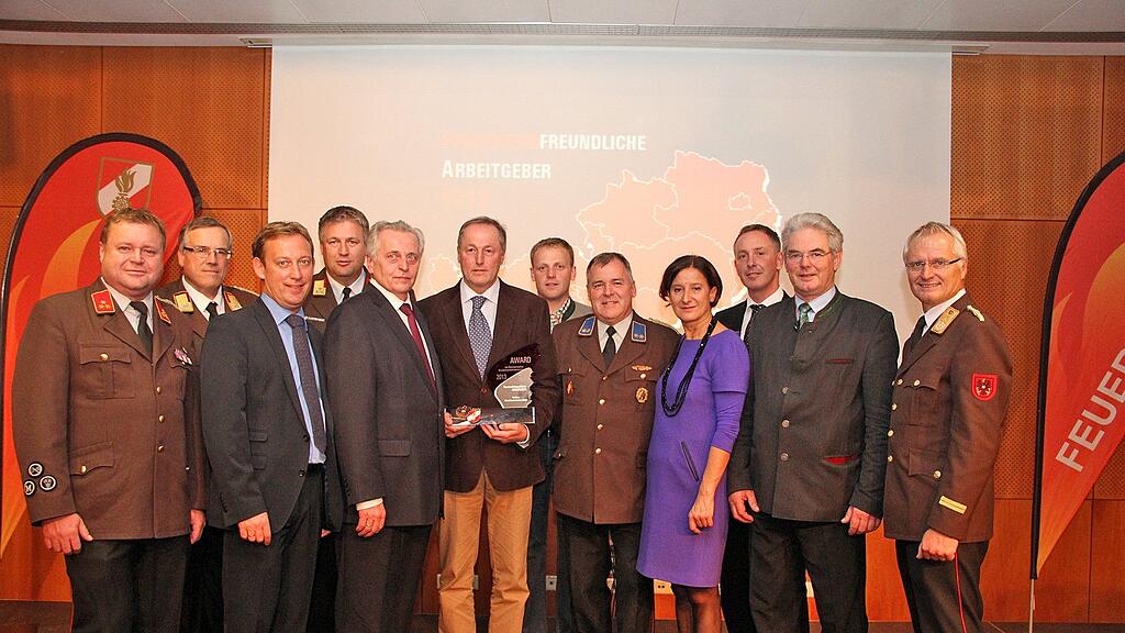 Das Werk mit Sitz im Pongau wurde zu den feuerwehrfreundlichsten Betrieben Österreichs gekürt.