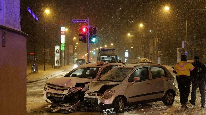 Crash in Sterneckstraße I