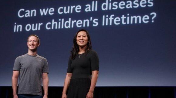 Mark Zuckerberg und seine Frau Priscilla Chan wollen die Welt von unheilbaren Krankheiten befreien.