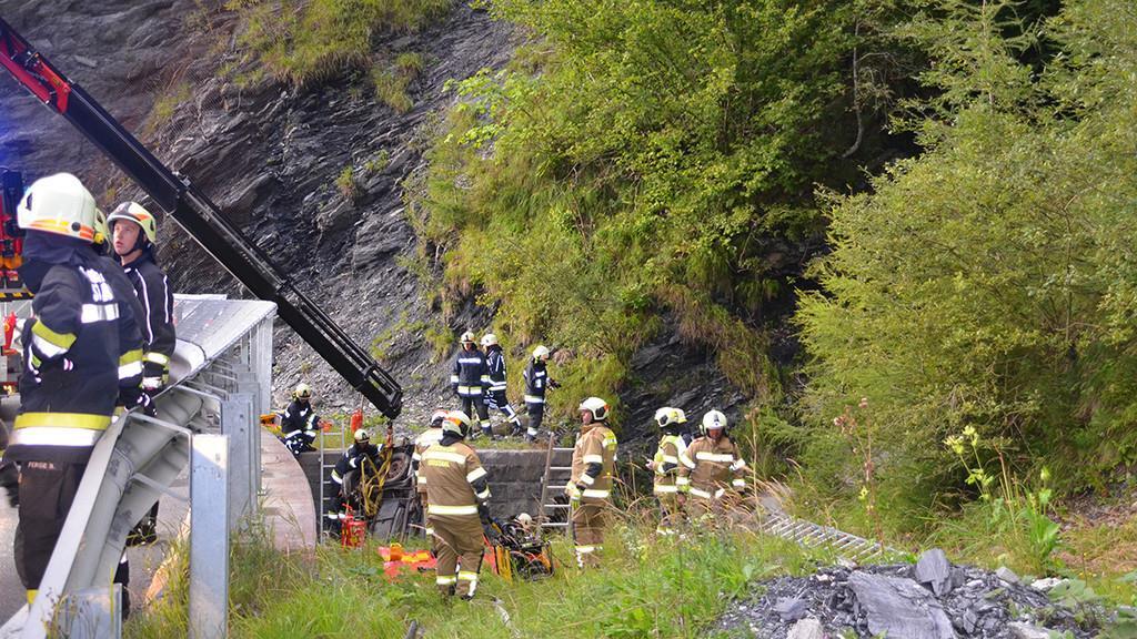 Feuerwehrübung mit Verkehrsunfall