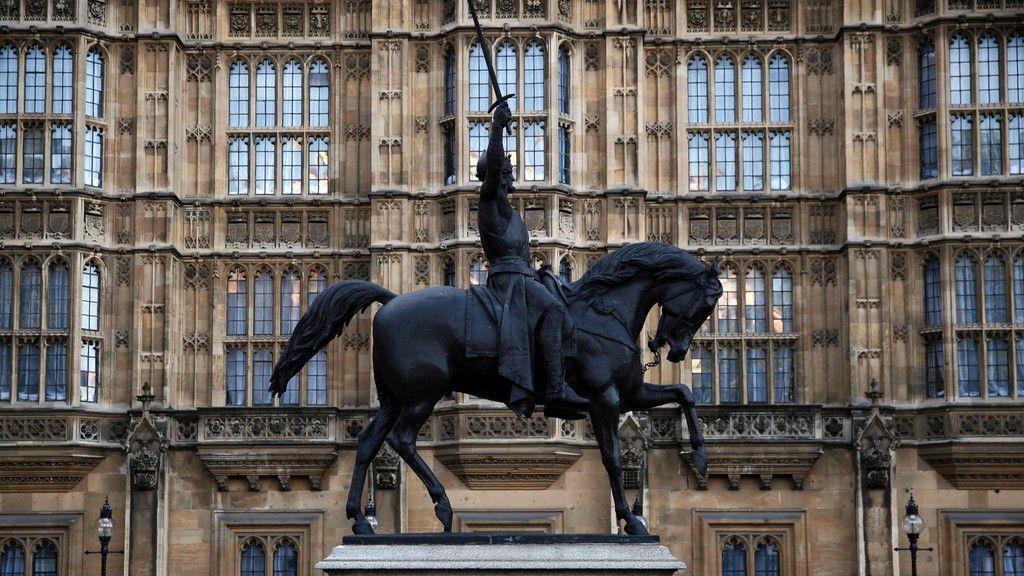 Brexit: Katerstimmung und Jubel in Großbritannien