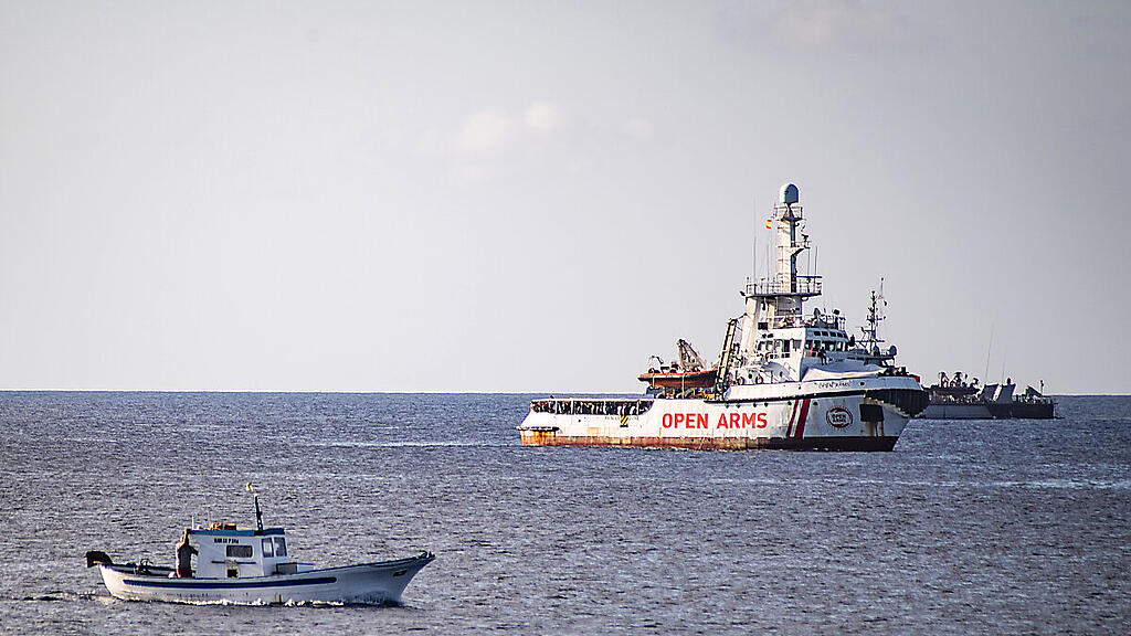 Das NGO-Schiff Open Arms sucht einen Anlegehafen