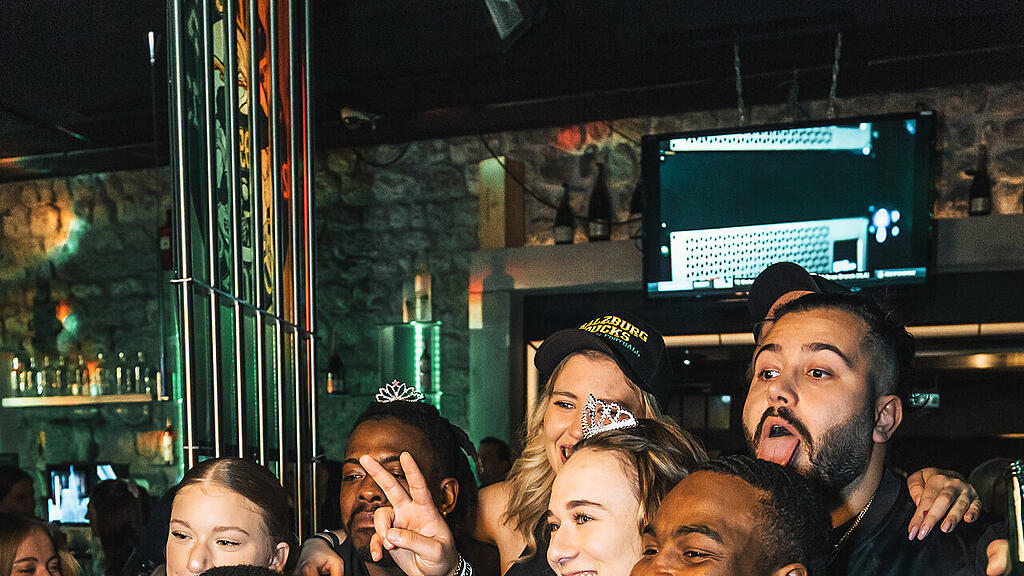 Superbowl Party City Beats