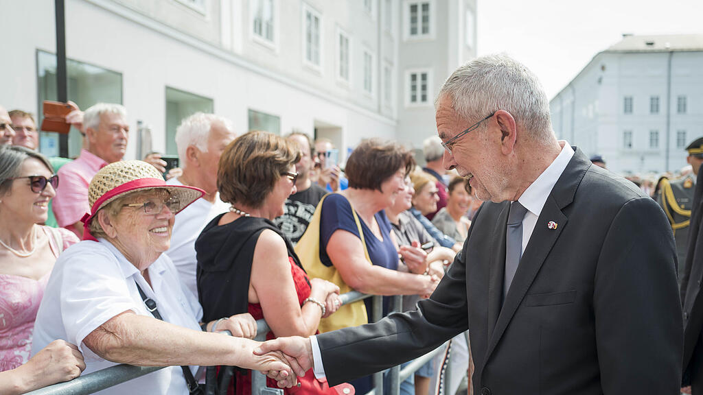 Festspiele, Eröffnung